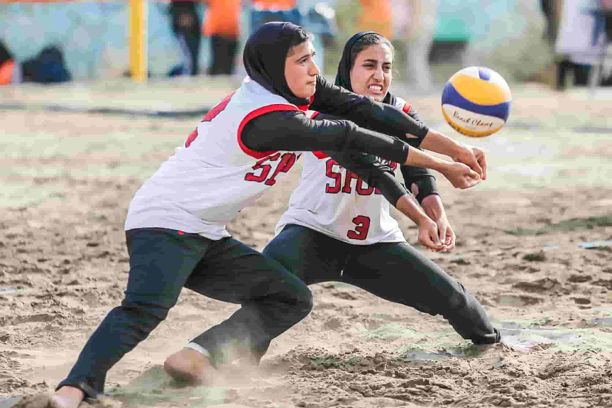 آموزش والیبال والیبال تهران والیبال بانوان والیبال ساحلی والیبال پیروز باشگاه والیبال